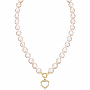 Colar de pérolas com acabamento elegante