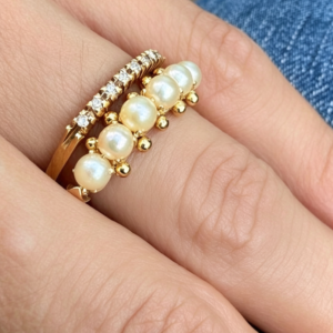 1/2 Aliança com retangolas com 6 diamantes de 1 ponto