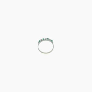 C008 Anel em ouro amarelo com diamantes