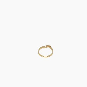 Anel solitário em ouro amarelo com diamante de 3 pontos