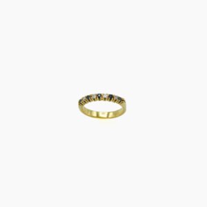 Anel ouro amarelo com miolo de diamantes