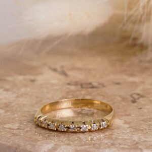 2 1/2 Porta aliança ouro amarelo com 8 diamantes de 1 ponto